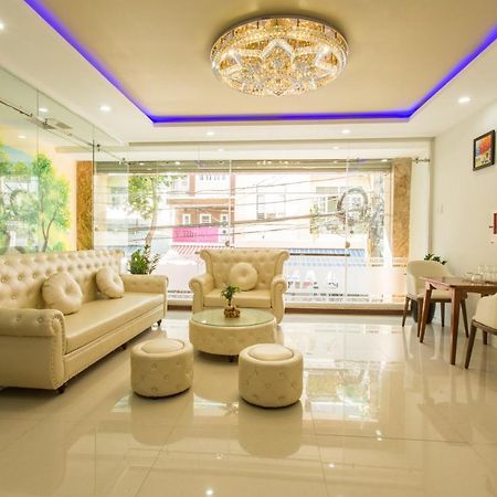 Anna Center Hotel Дананг Екстериор снимка