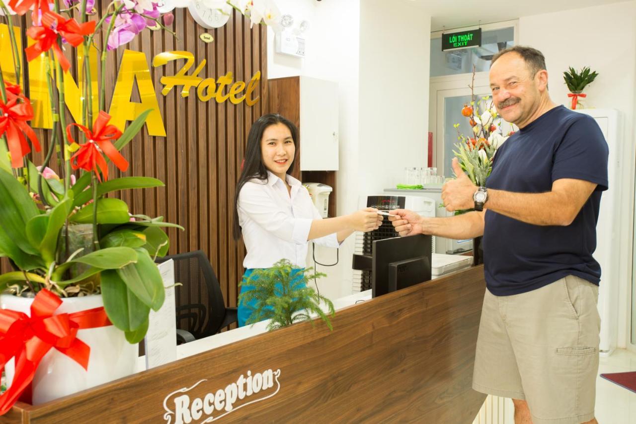 Anna Center Hotel Дананг Екстериор снимка
